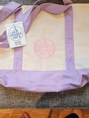 Trader Joe's Spring Tote Bag- NWT